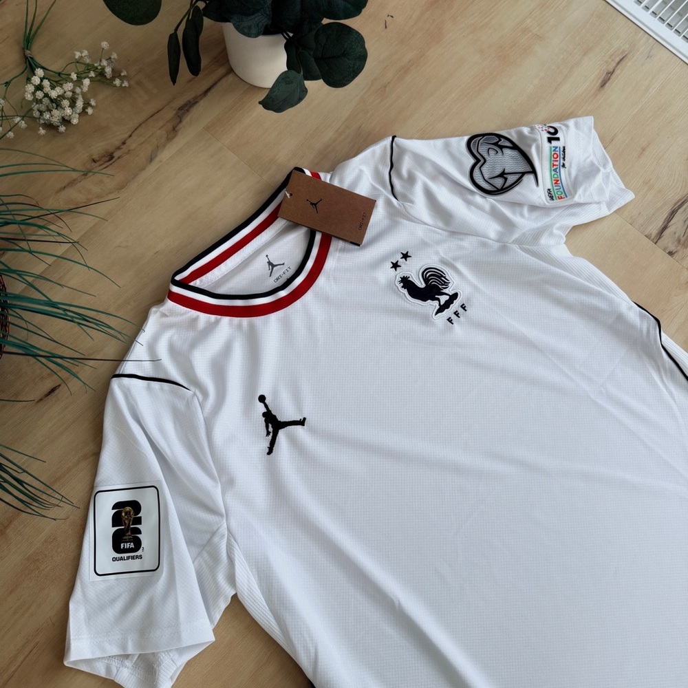 France 2026 World Cup Away Soccer Jersey Jordan FFF White Football Shirt NWT